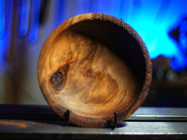 Stunning Carved Walnut Bowl - 8", Handcrafted, Food-Safe Finish